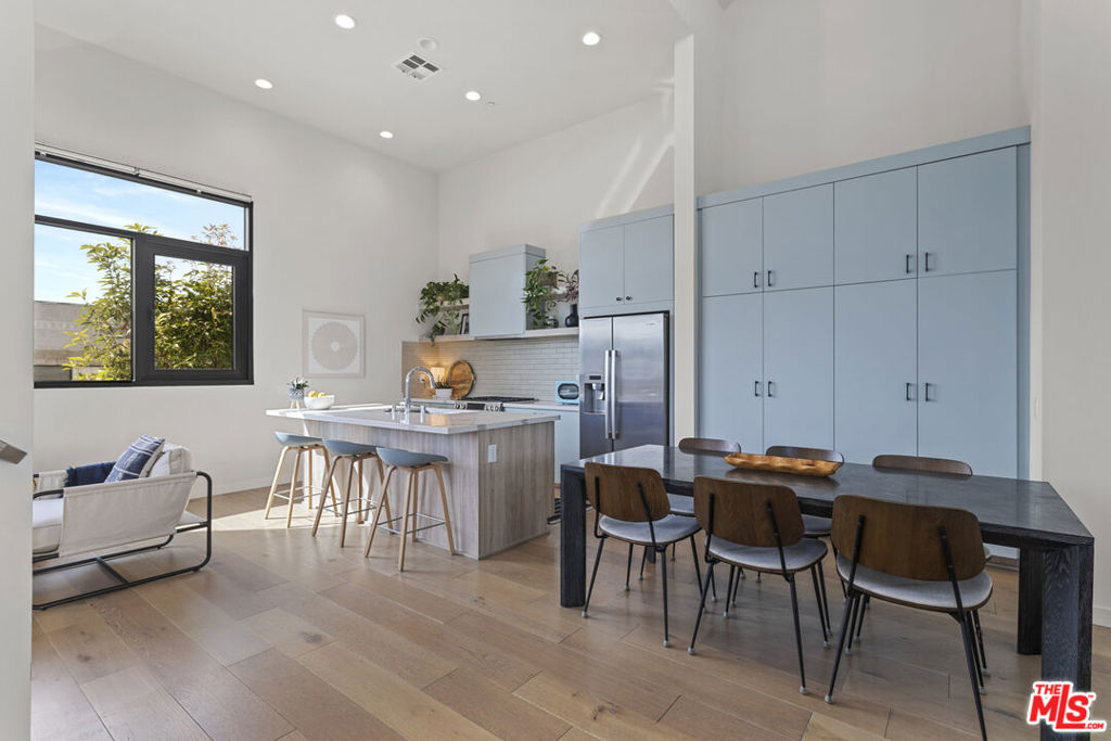 4511 Eagle Rock Boulevard