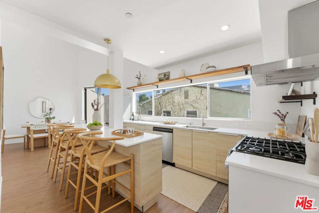 1244 14th Street E