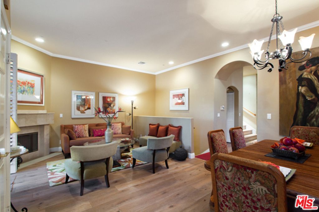 listing image 130724151790239171376