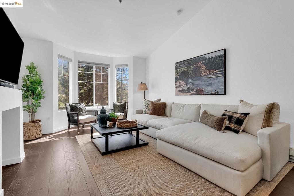 CLAREMILLS - Residential Lease