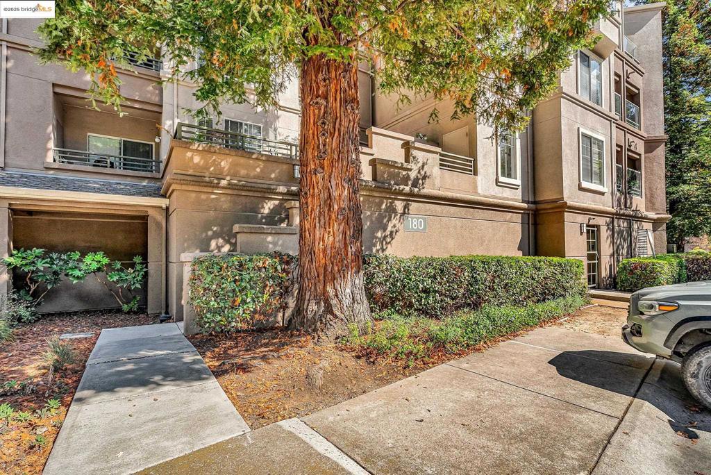 CLAREMILLS - Residential Lease
