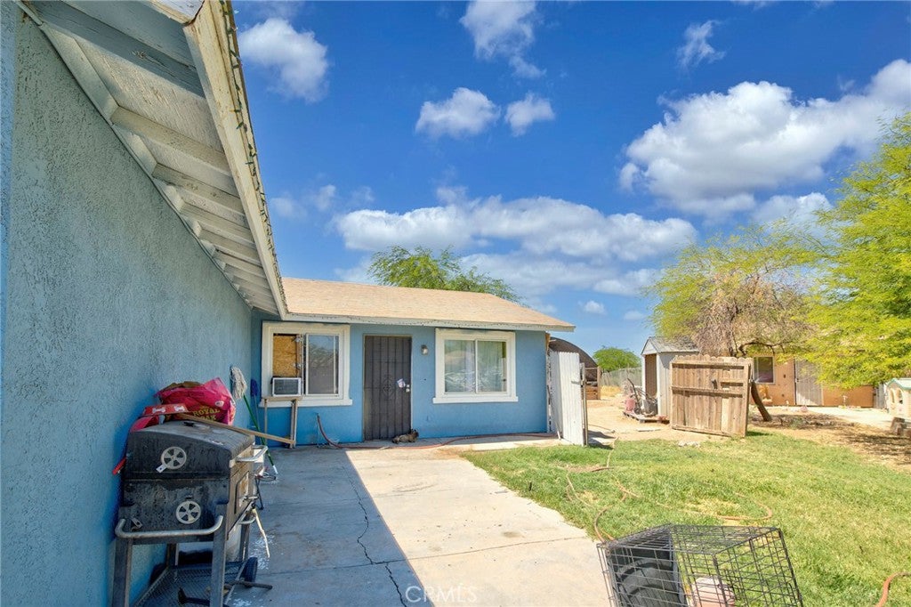 562 Sundance Ln