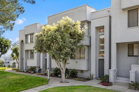 810 NW America Way Del Mar CA 92014