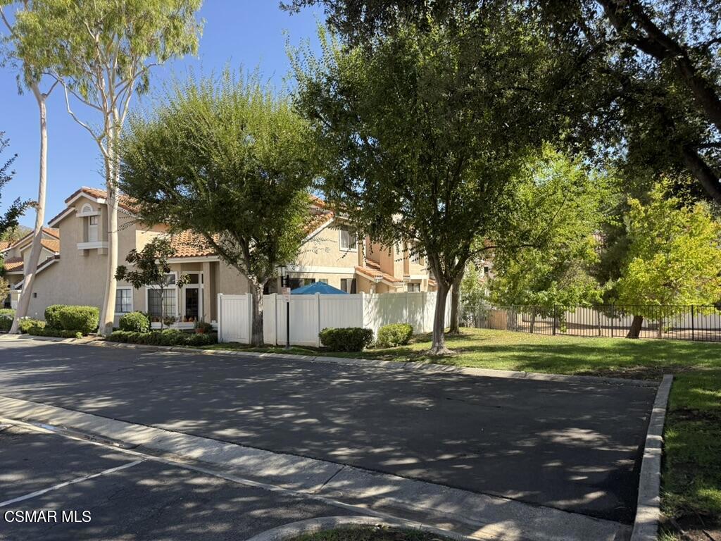 Capri West Oaks Park-832 - 832 - Residential Lease
