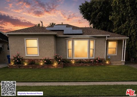 17345 Hamlin Street Lake Balboa CA 91406