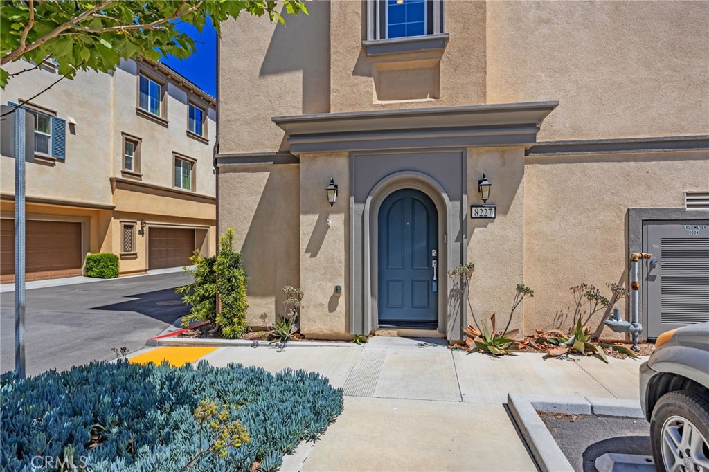 8227 Traveller Street