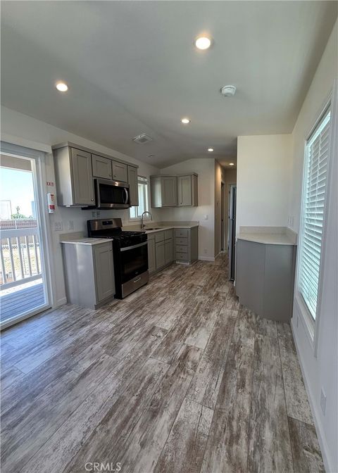 1526 Willow Pass Road 42 Pittsburg CA 94565