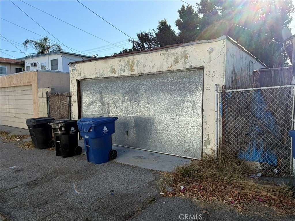 5123 Cahuenga Boulevard