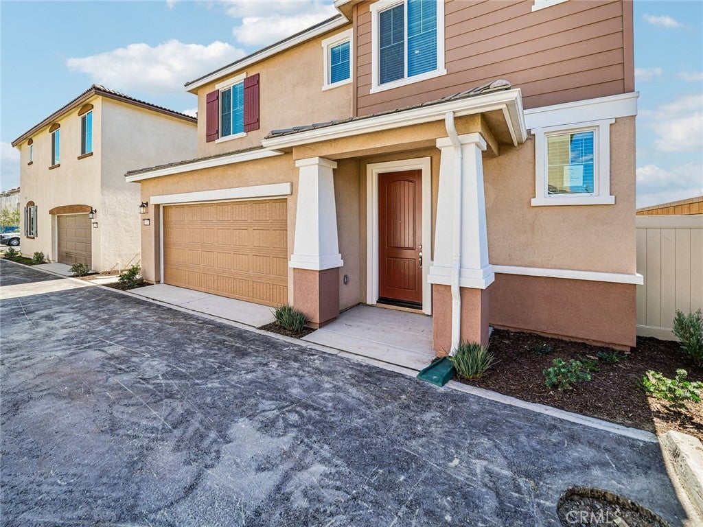 1943 Limetta Lane
