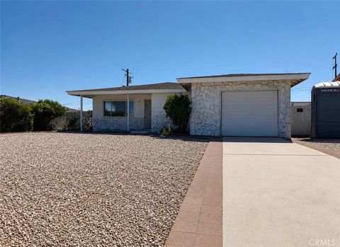 Photo of 15107 Prado Court, Victorville, CA 92395 (MLS # IV26102103)