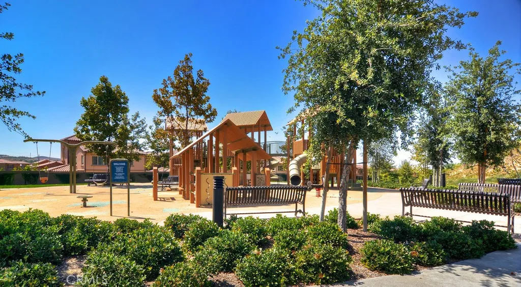 Irvine, California 92618, United States, 3 Bedrooms Bedrooms, ,3 BathroomsBathrooms,Residential,Active,200914