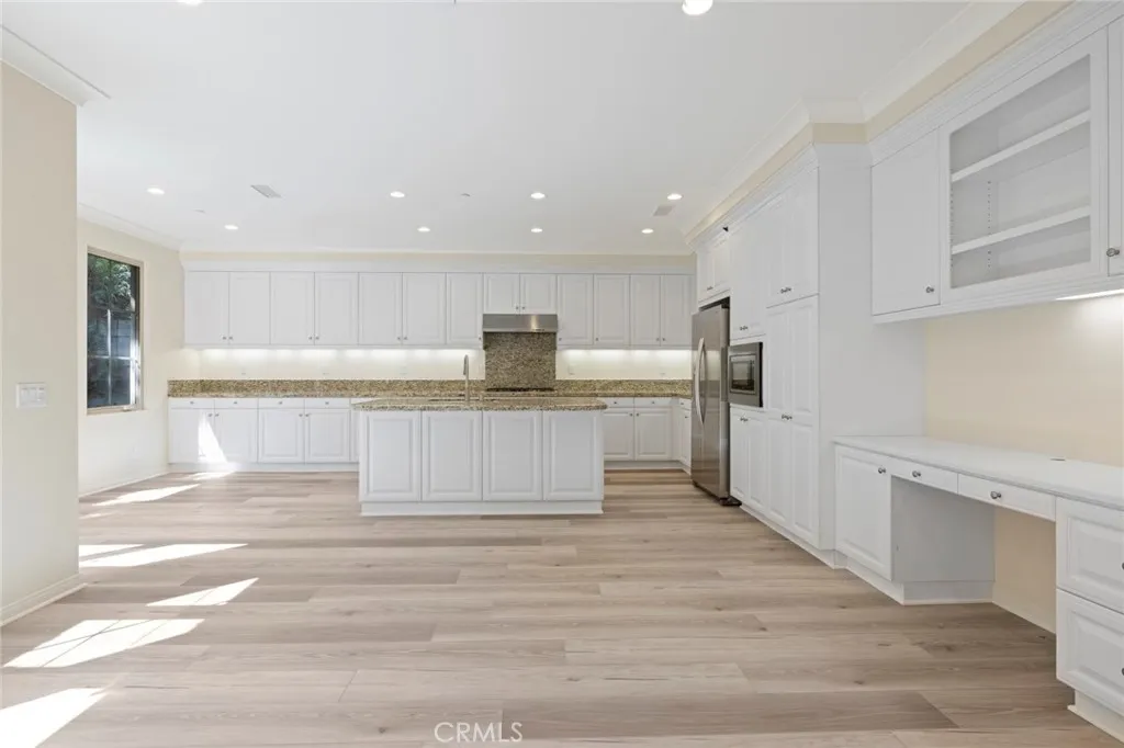 Irvine, California 92618, United States, 3 Bedrooms Bedrooms, ,3 BathroomsBathrooms,Residential,Active,200914