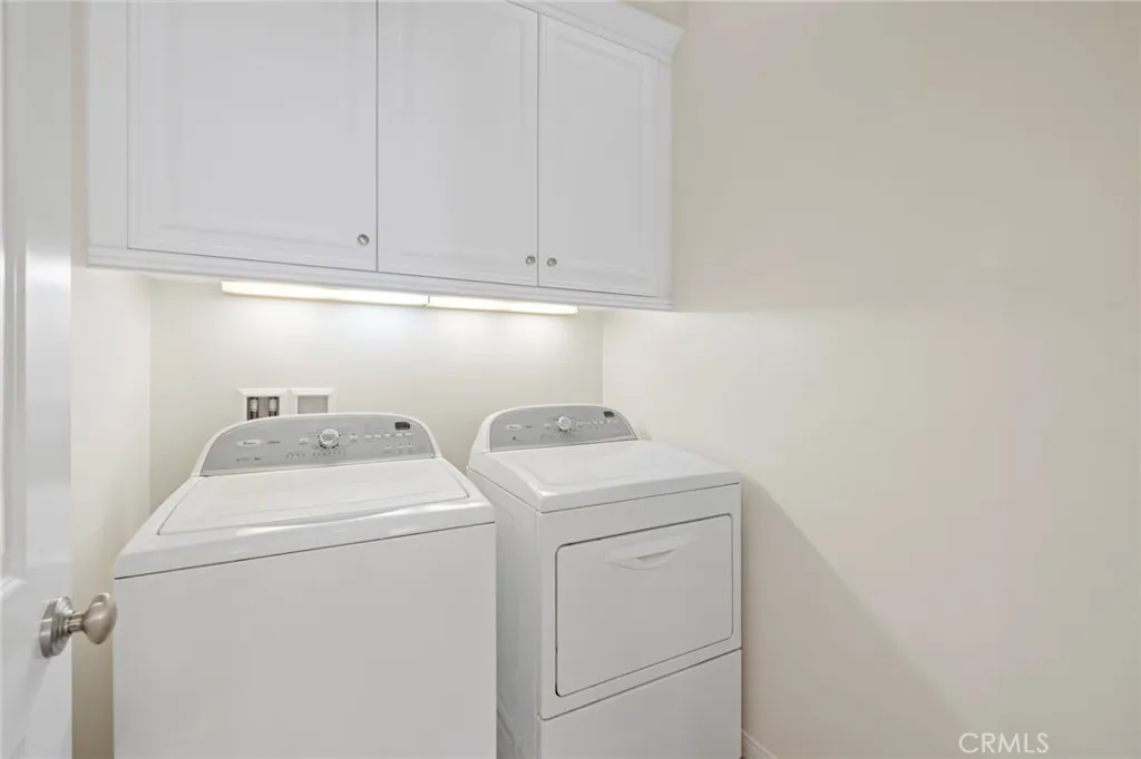 Irvine, California 92618, United States, 3 Bedrooms Bedrooms, ,3 BathroomsBathrooms,Residential,Active,200914