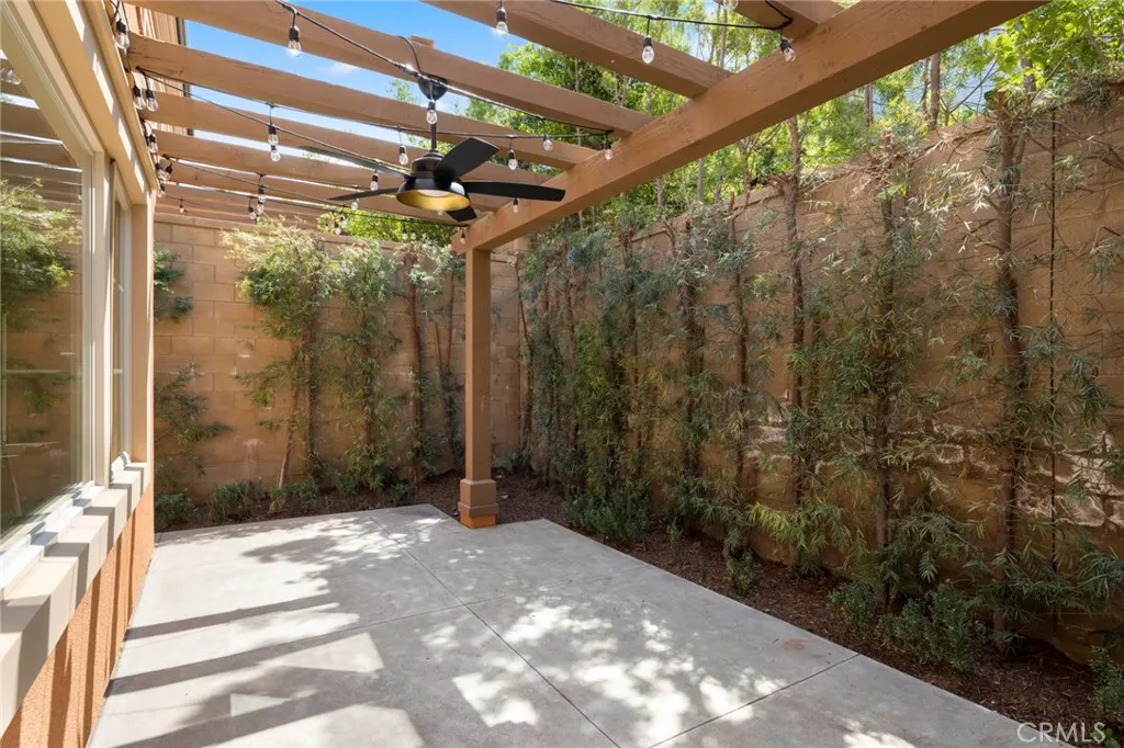 Irvine, California 92618, United States, 3 Bedrooms Bedrooms, ,3 BathroomsBathrooms,Residential,Active,200914