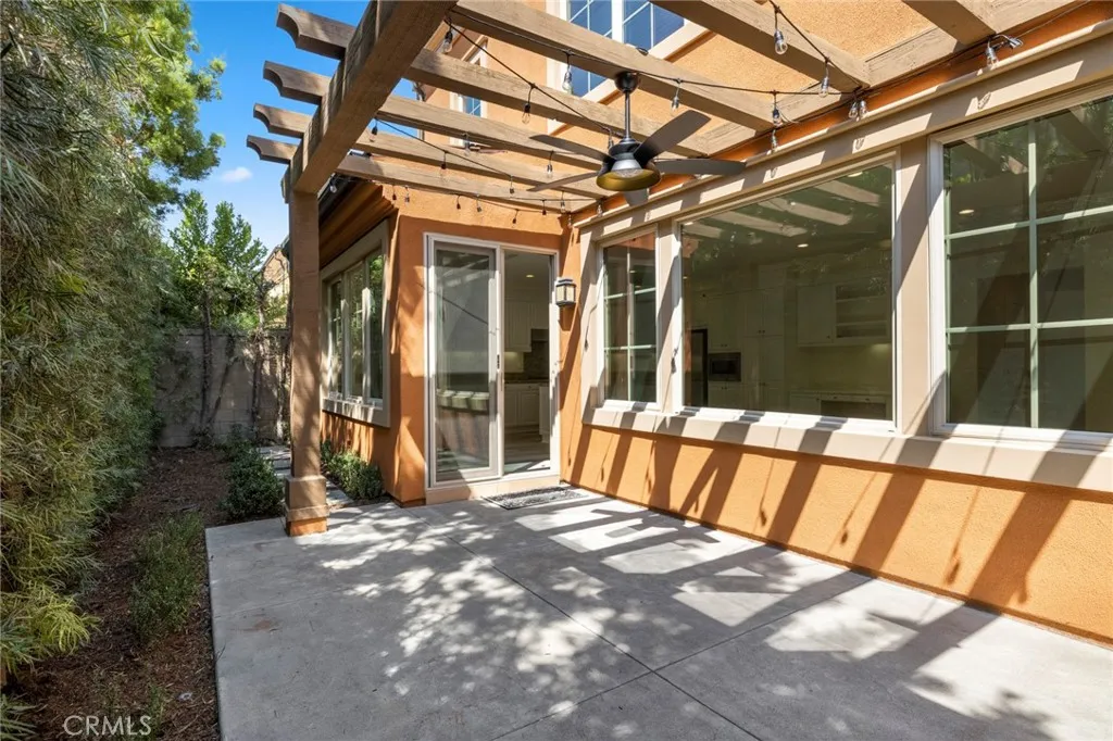 Irvine, California 92618, United States, 3 Bedrooms Bedrooms, ,3 BathroomsBathrooms,Residential,Active,200914