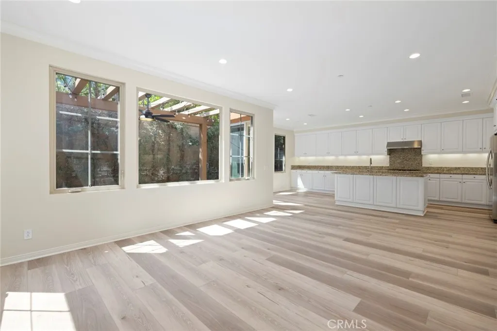 Irvine, California 92618, United States, 3 Bedrooms Bedrooms, ,3 BathroomsBathrooms,Residential,Active,200914