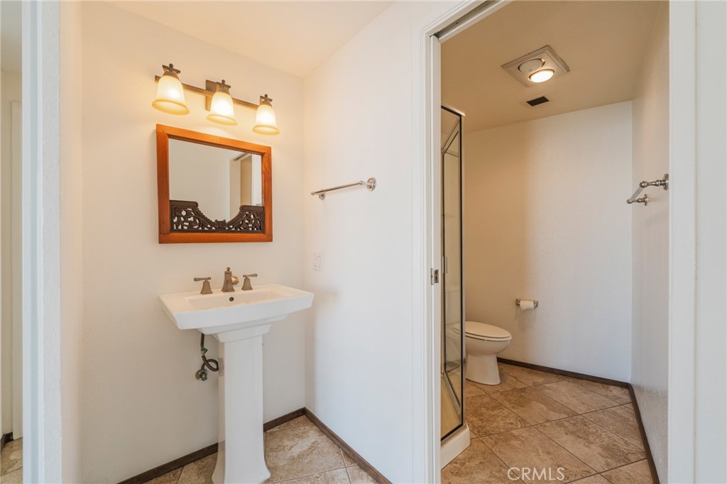 Alamitos Beach (AB) - Residential Lease