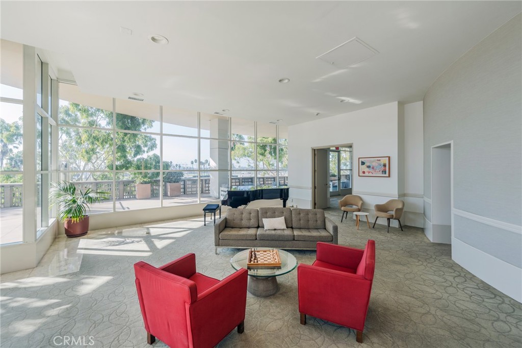 Alamitos Beach (AB) - Residential Lease