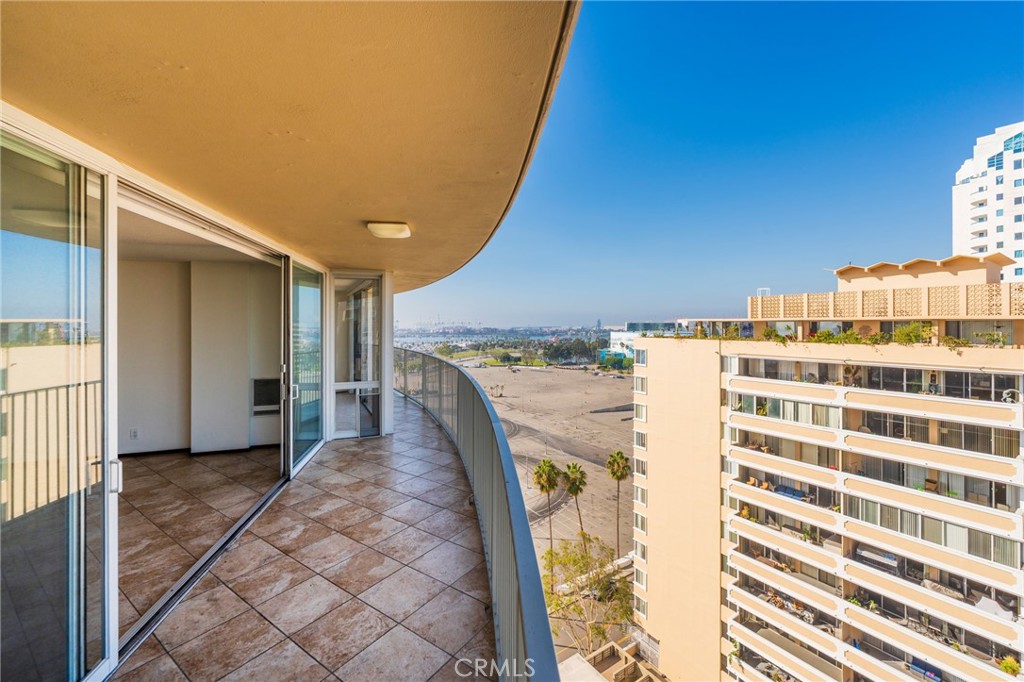 Alamitos Beach (AB) - Residential Lease