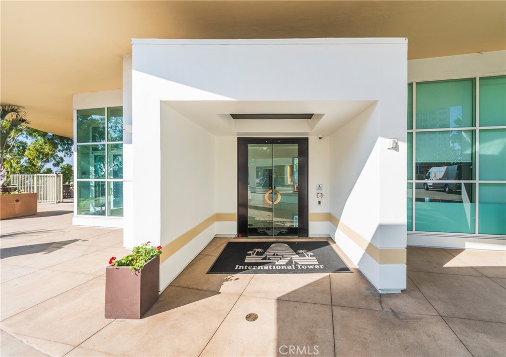 Alamitos Beach (AB) - Residential Lease