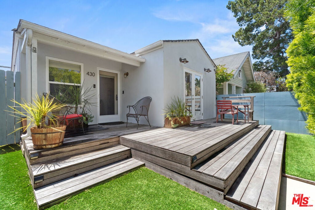 430 Rialto Avenue