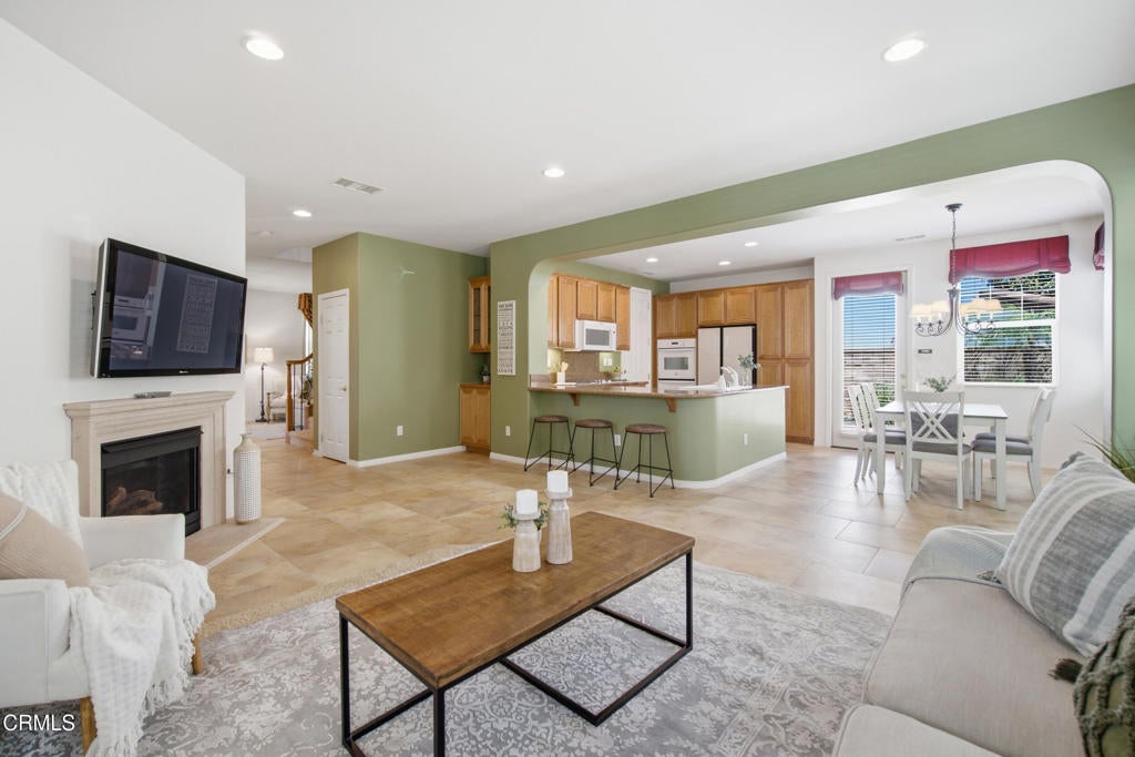 408 Village Commons Boulevard