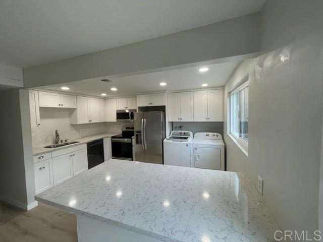 1176 Denver Lane C