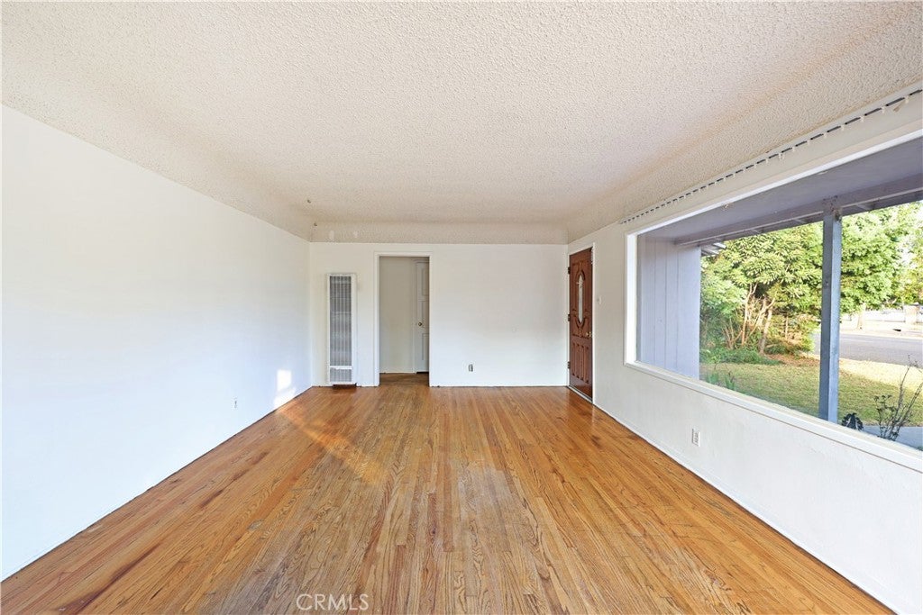 9008 Paramount Boulevard