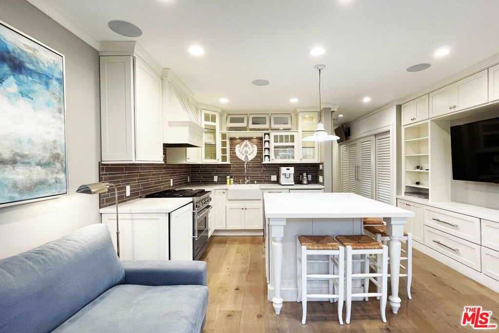 Photo of 828 5th Street #5, Santa Monica, CA 90403 (MLS # 25597813)