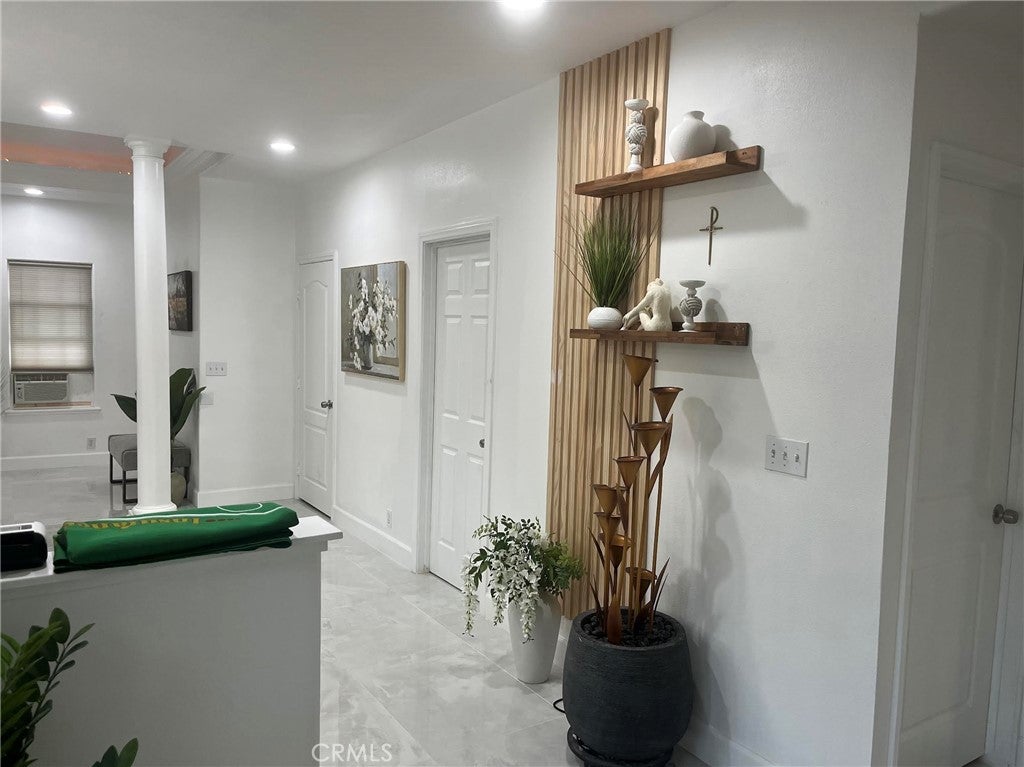 2734 Grove St, La Verne CA 91750