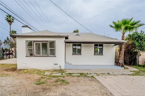 13512 Blvd Arrow Fontana CA 92335