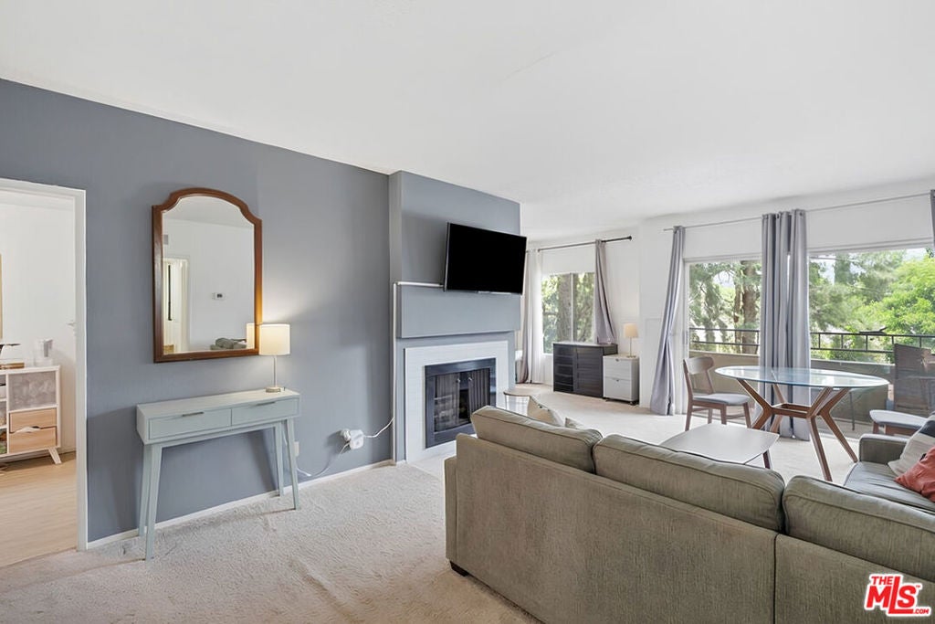 12940 Riverside Drive 201