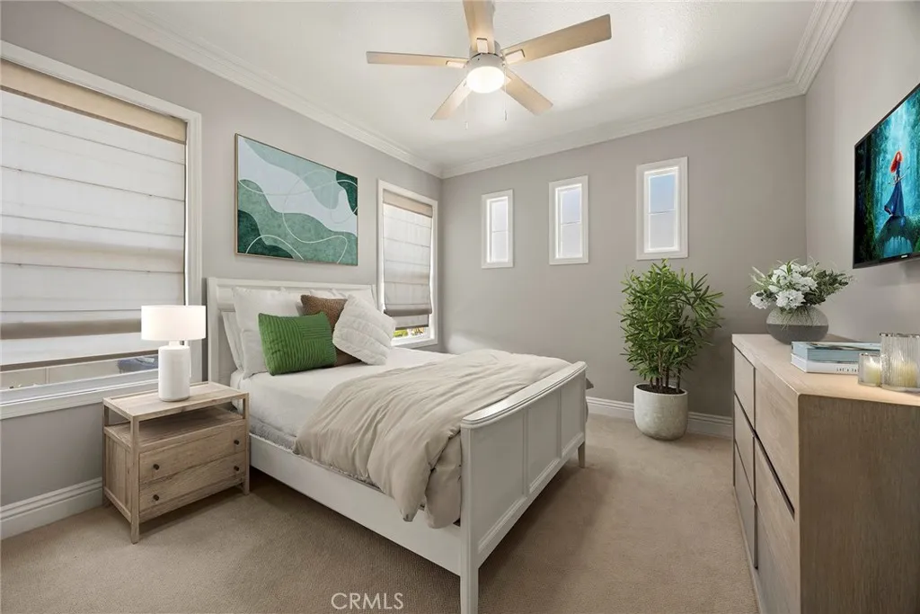 Anaheim Hills, California 92808, United States, 5 Bedrooms Bedrooms, ,4 BathroomsBathrooms,Residential,Pending,206419