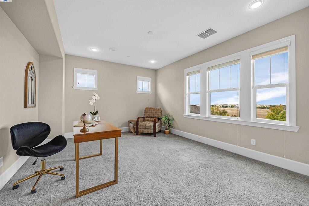 Not Listed - Residential