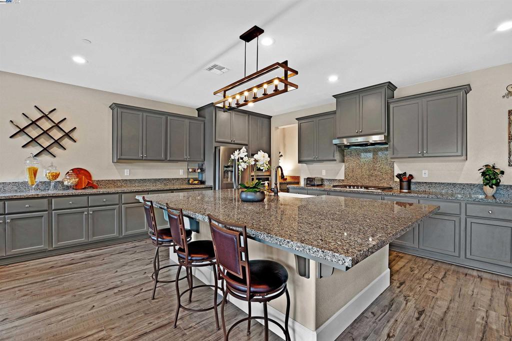 Not Listed - Residential