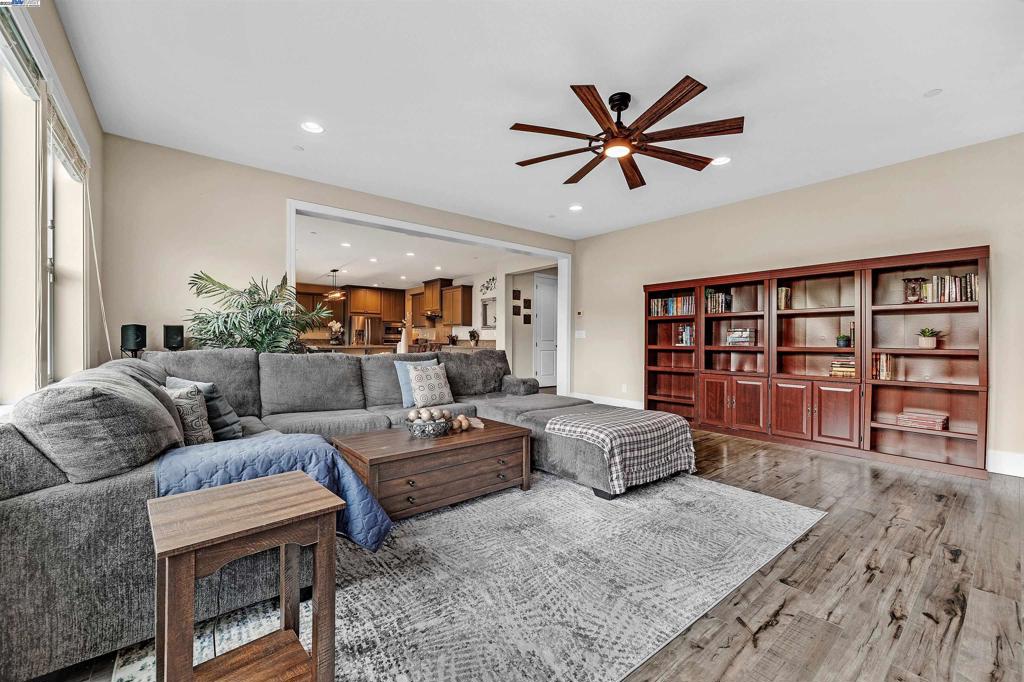 Not Listed - Residential