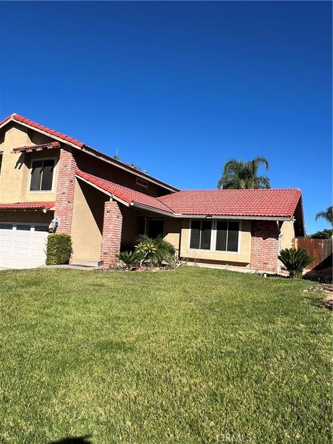 Photo of 35994 Leah Lane, Yucaipa, CA 92399 (MLS # CV25191242)