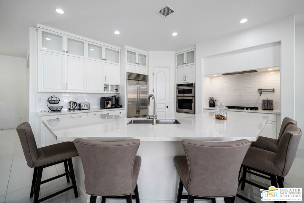 Venezia - Residential Lease