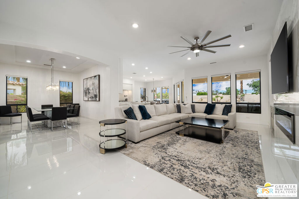 Venezia - Residential Lease