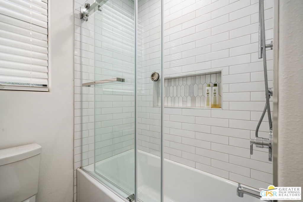 Venezia - Residential Lease