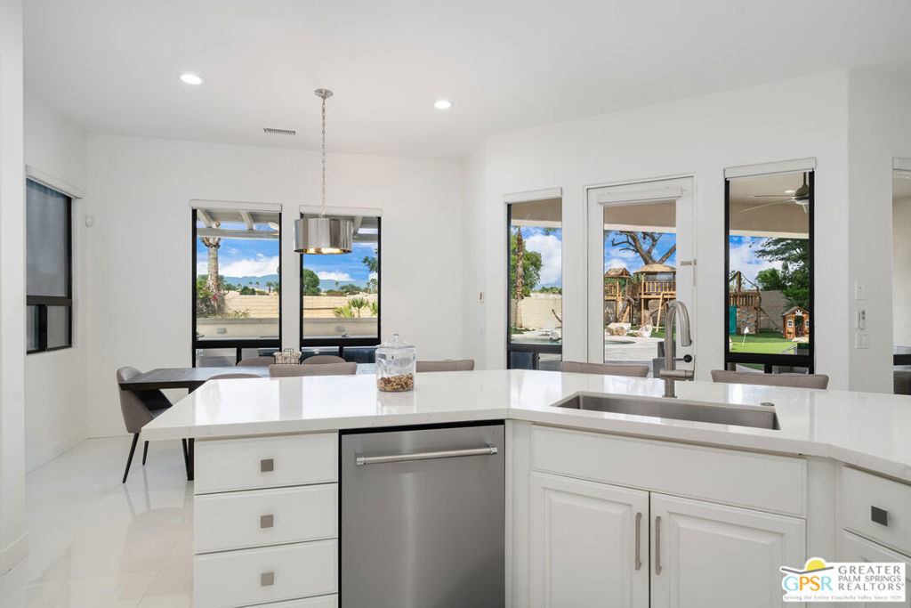Venezia - Residential Lease