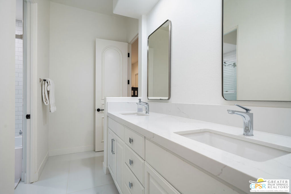 Venezia - Residential Lease
