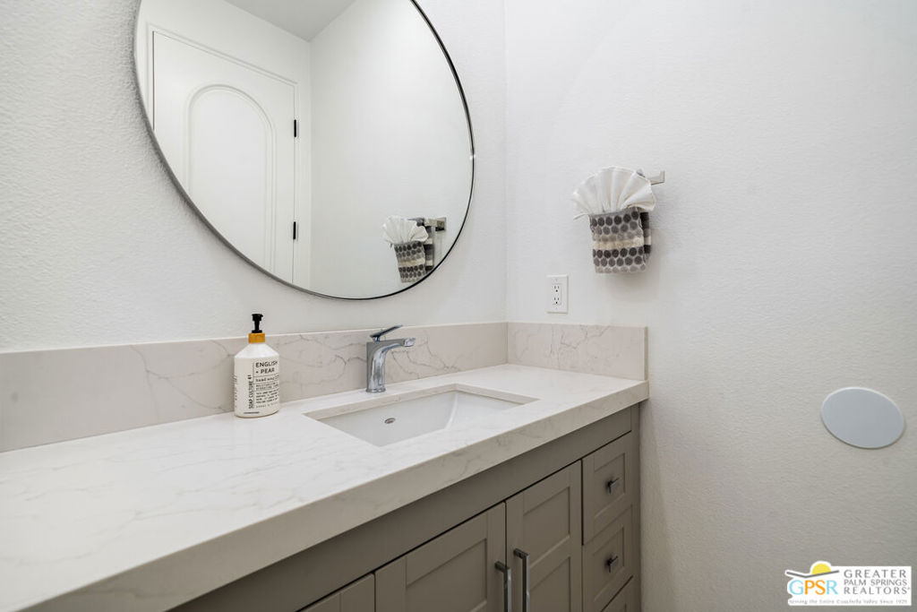 Venezia - Residential Lease