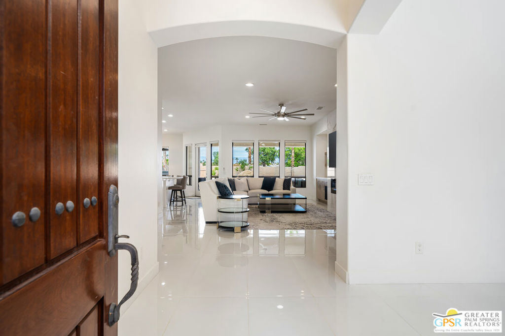 Venezia - Residential Lease