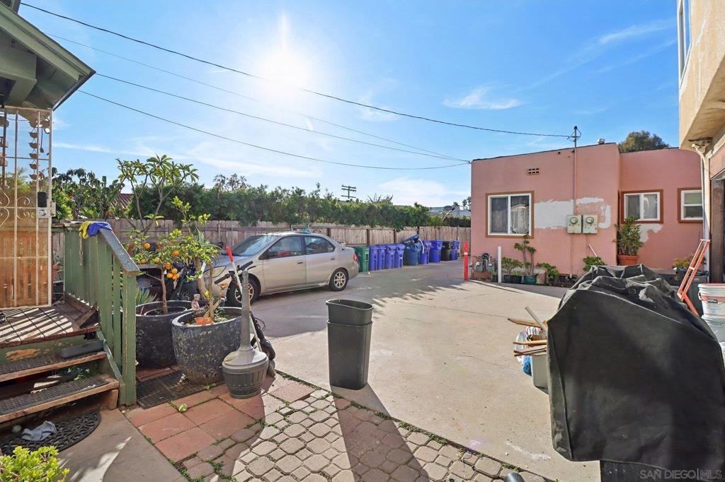 North Park - Residential Income