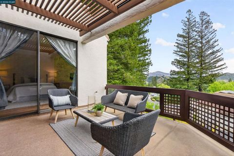 Photo of 3340 Ptarmigan DR #1A, Walnut Creek, CA 94595 (MLS # 41133509)