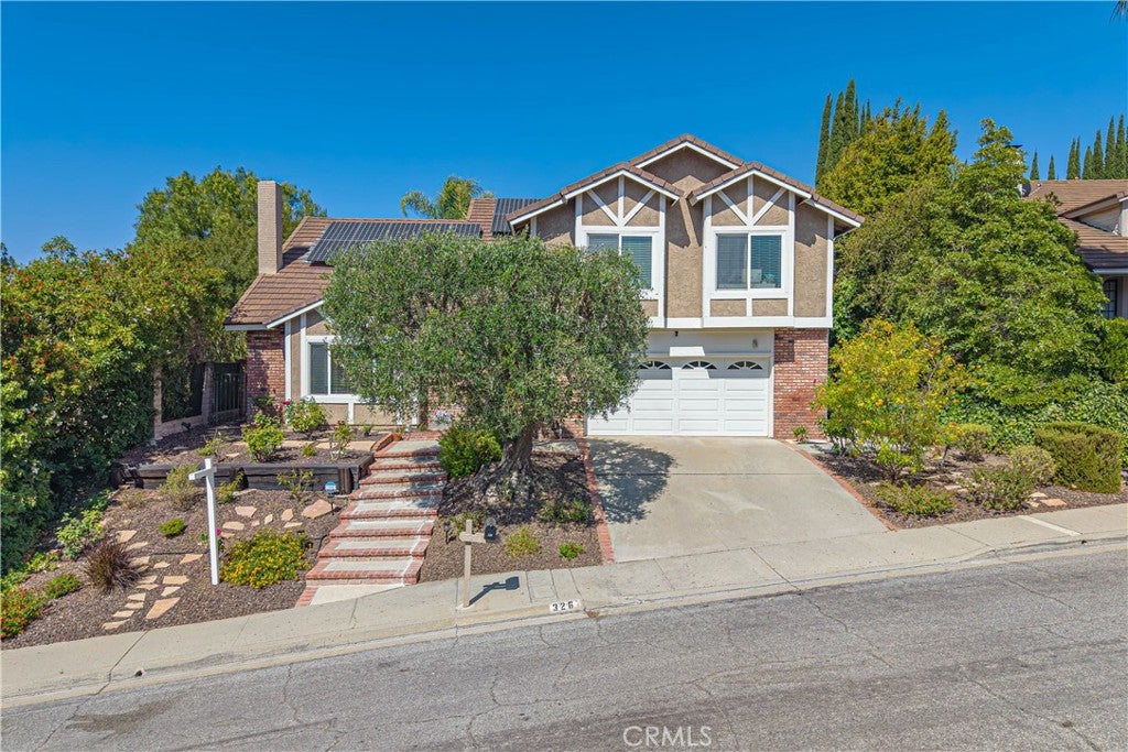 326 Fox Ridge Drive