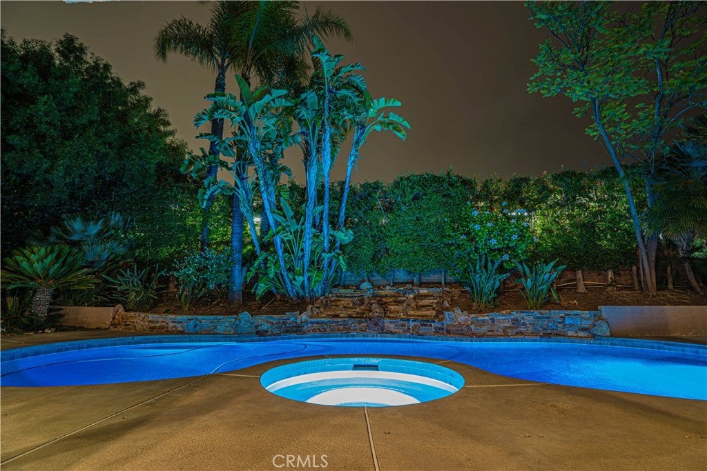 326 Fox Ridge Drive