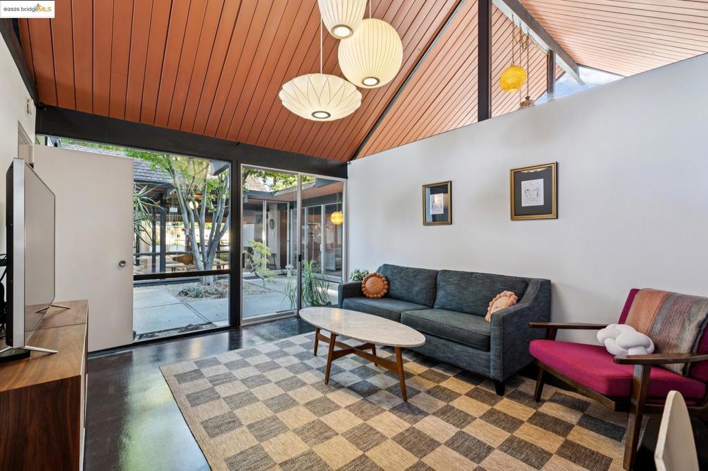 NORTHGATE - Residential