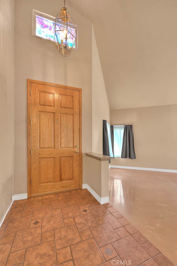 13585 Meadow Crest Drive